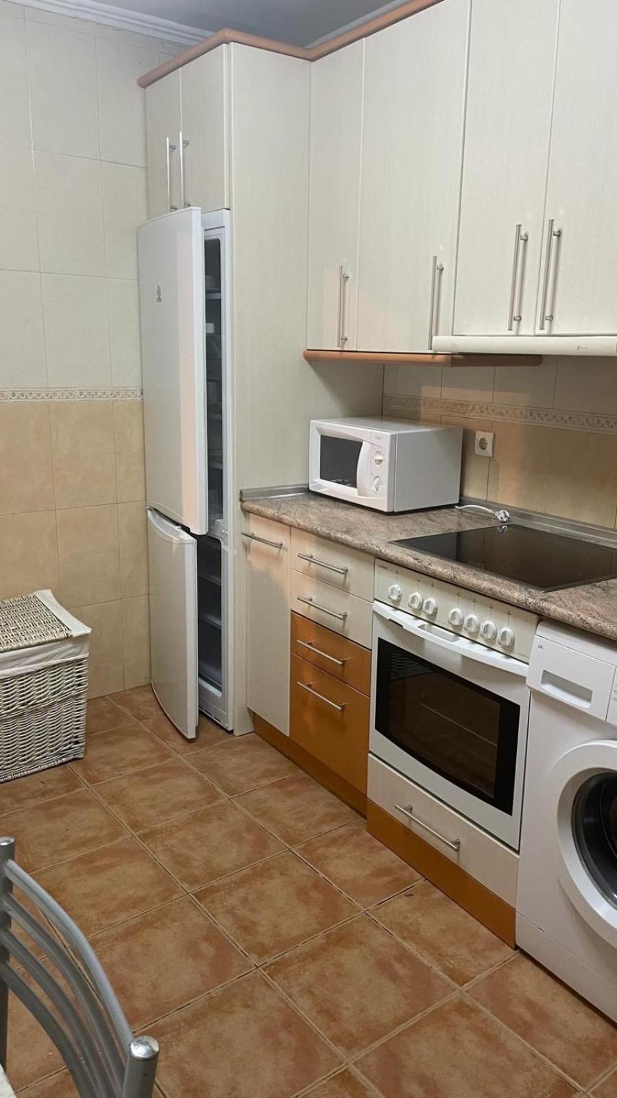 Piso En Plena Herradura. Haro Luaran gambar